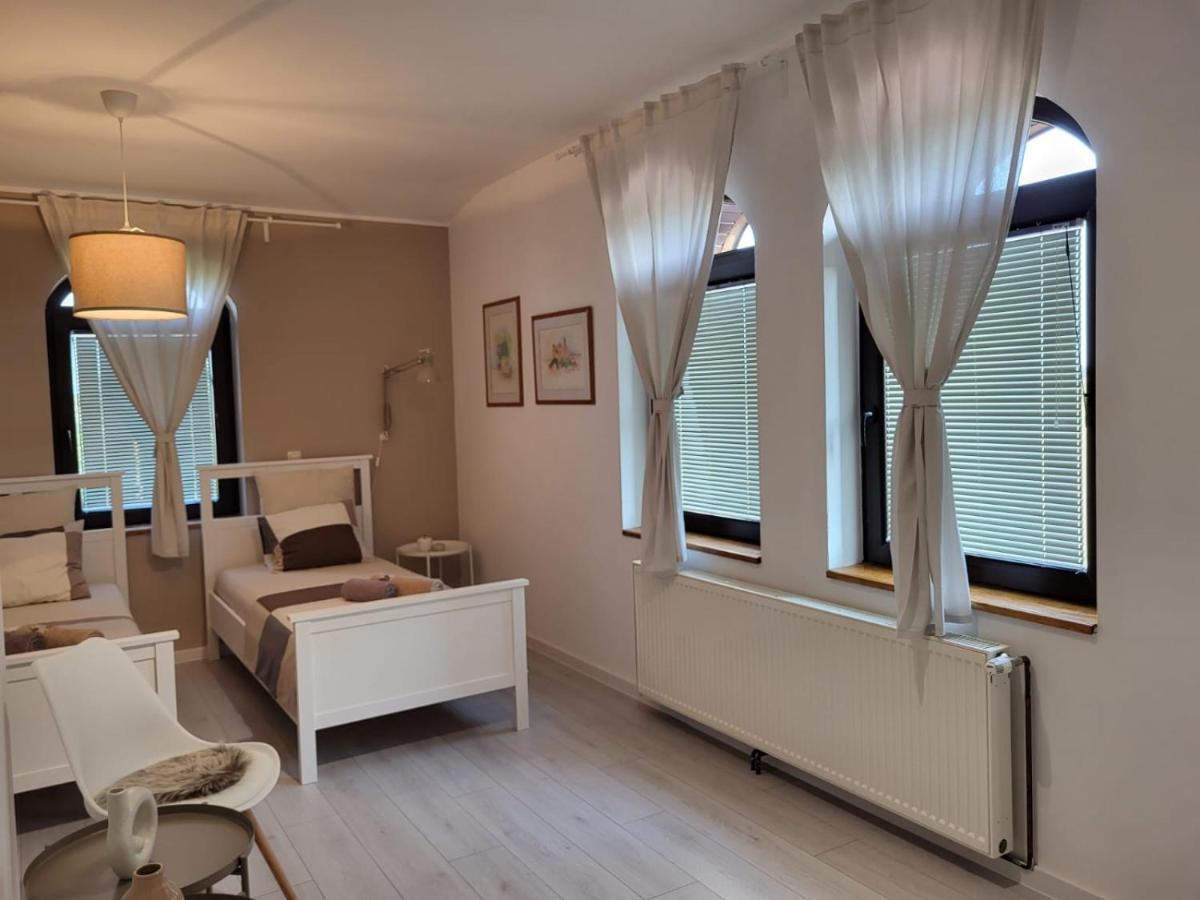 Апартаменты Sobe Pilajevo 2, 183 Ulica Stjepana Radica, Gola Экстерьер фото